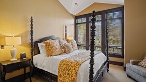 Deluxe House, Mountain View | 4 bedrooms, desk, laptop workspace, free WiFi - Larkspur (Park City)
