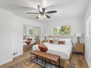 5 chambres, bureau, fer et planche à repasser, Wi-Fi gratuit