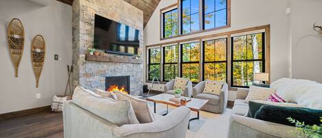 المنشأة من الداخل