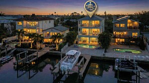Exterior - Deja Blue Luxe Waterfront Oasis | Pool, Game Room, Dock & Walk to Beach (Indian Rocks Beach)