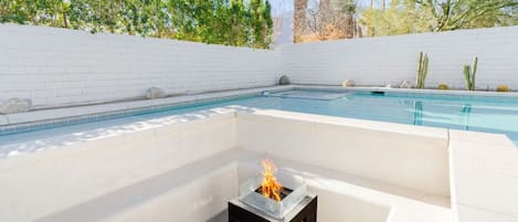Opvarmet pool