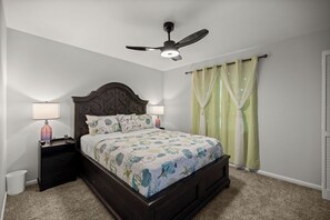 3 Schlafzimmer, Zimmersafe, Schreibtisch, kostenloses WLAN