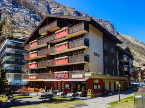 Exterior - Haus Bellevue by Interhome (Zermatt)