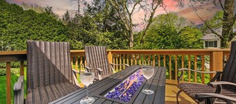 Cozy country home sleeps up to 9 guests