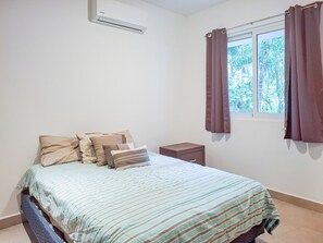 2 bedrooms, blackout drapes, iron/ironing board, free WiFi - Modern Apt Tulum with 2 BDR Gym & Pool (Tulum)