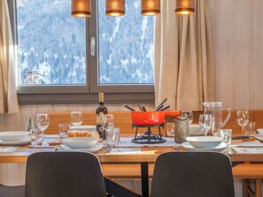Dining - Le Boletus by Interhome (Nendaz)