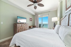 2 slaapkamers, een strijkplank/strijkijzer, gratis wifi, beddengoed