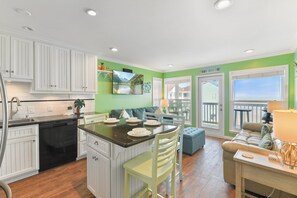 Interior - Condo with breathtaking coastal views, relaxation, and adventure all in one place (Galveston)