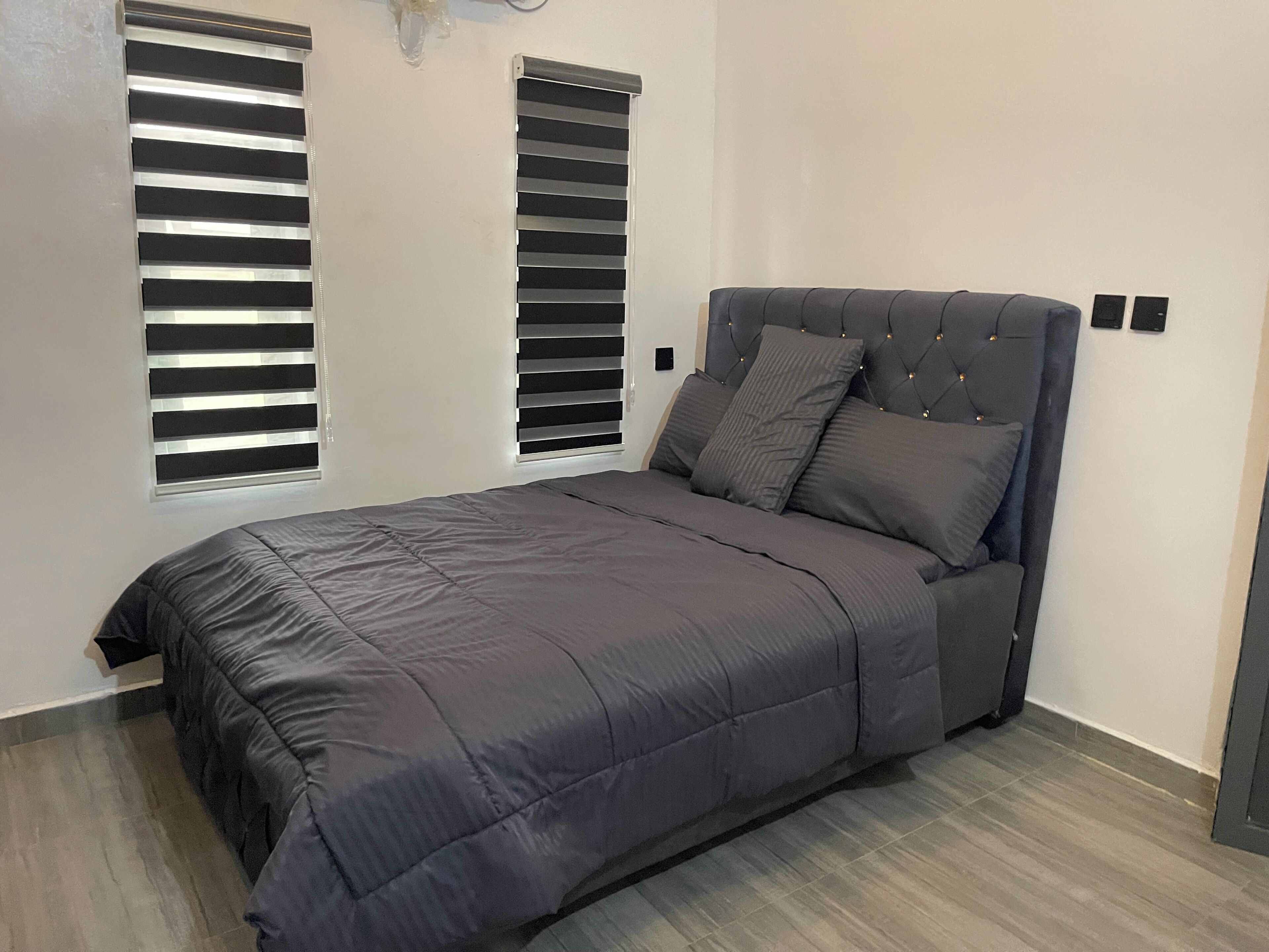 Charming 2 Bedroom Apartment In Nice Area In  Lagos With Wifi, Ac & Security - 라고스
