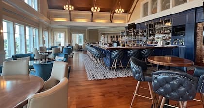 Renovated luxury cottage on Seabrook Island.