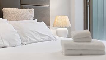 1 bedroom, iron/ironing board, bed sheets