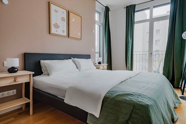 1 camera, ferro/asse da stiro, Wi-Fi, lenzuola