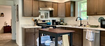 Soldotna Mid-Town Suite Near Soldotna Creek Park & The Kenai River.