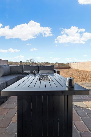 Terrace/patio - Hilltop Haven 3BD/2BTH in Beautiful Benson, AZ
Pets OK
(Benson)