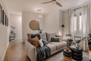 TV - Hazan - 3 bedrooms in Ibiza (Madrid)