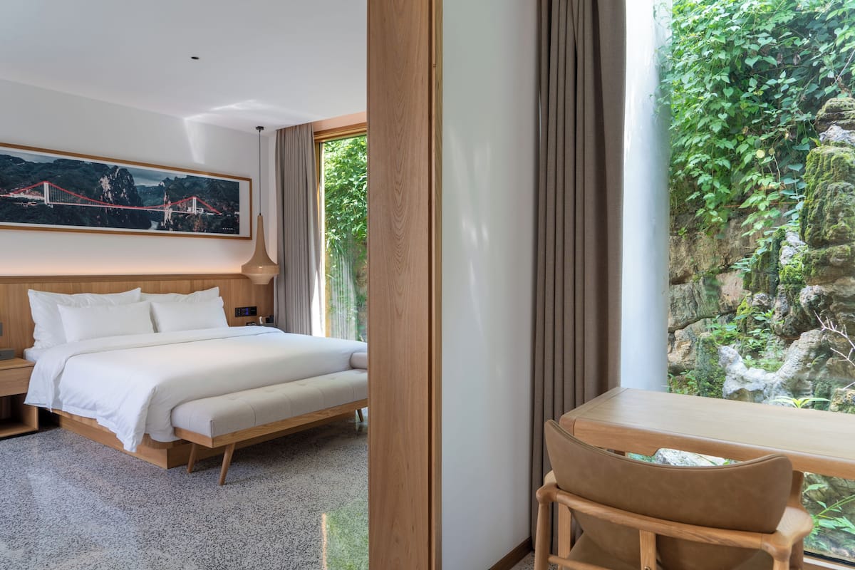 패밀리 스튜디오 스위트 | 무료 미니바 품목, 책상, 노트북 작업 공간, 암막 커튼