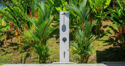 Unforgettable Stay - Book Brand New Villa Roca