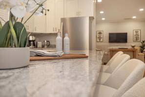 Interior - Unwind in cozy home, king beds, family friendly, walk to Camp N End, near Uptown (Charlotte)