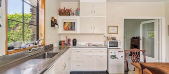 Riverside Retreat in beautiful Arrow Junction