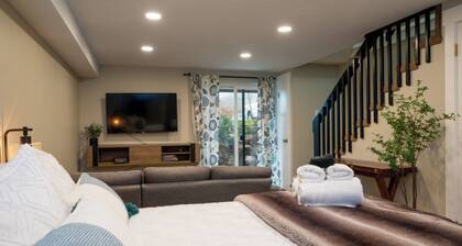 Mountain Adventure Getaway- Cozy 2-room condo in Eden with WiFi and washer/dryer