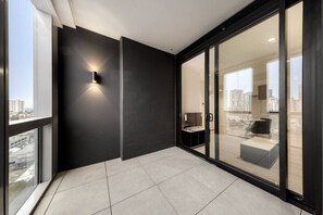 Interior - One-bedroom Modern Apartment in South Melbourne (South Melbourne)