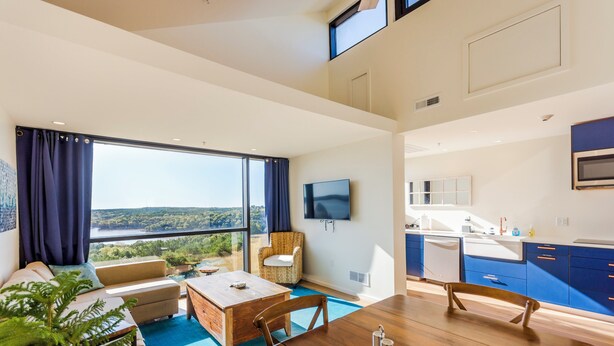 Suite, 2 Schlafzimmer, Küche, Seeblick | Wohnbereich