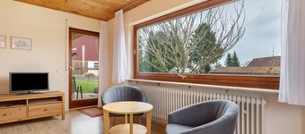 Apartment 'Grözinger' with Shared Terrace and Wi-Fi