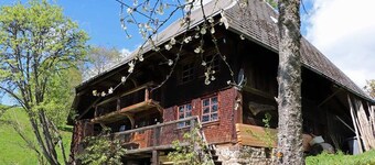 Cabin 'Ferienhütte Biobetrieb Lippenhof' with Private Terrace and Balcony