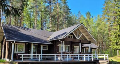 Kilpolan orvokki, pauliina ja karoliina by Interhome