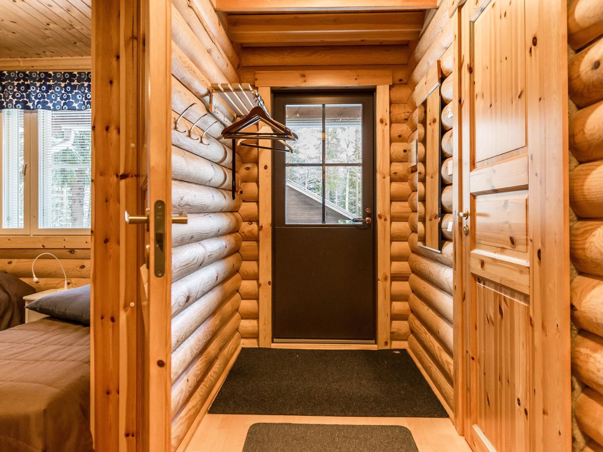 3 bedrooms, Internet