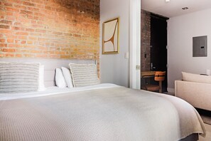 1 chambre, fer et planche à repasser, Wi-Fi, draps fournis