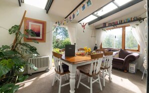 Dining - Loburn Retreat - Water's Edge by Tiny Away (Loburn)