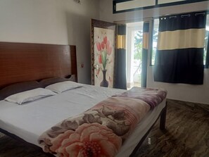 Deluxe Room - Deers Eco Home Resort (Daringbadi)