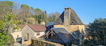 Le Pressoir – Authentiek Vakantiehuis in het Hart van de Périgord Noir, Ideaal voor Families & Vrienden