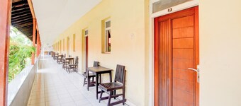 Collection O Stasiun Pekalongan Near Stasiun Kereta Api Formerly Hotel Indah