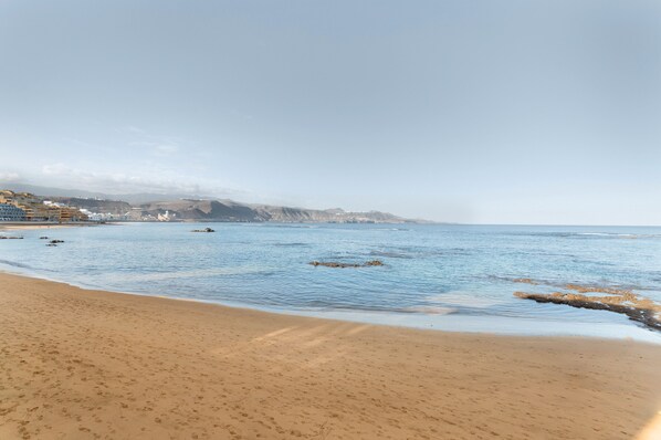 Una playa cerca