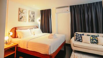 Superior Single Room | Free WiFi, bed sheets