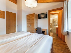 4 bedrooms, Internet - Penthouse with private sauna near Kaprun (Piesendorf)