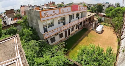 Karma Hostel