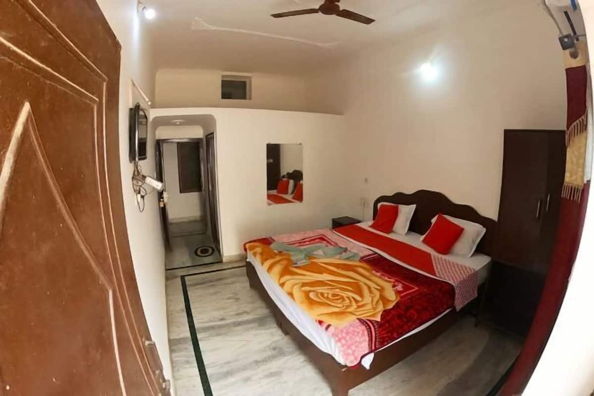 1 bedroom, in-room safe, soundproofing, iron/ironing board
