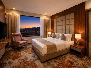 Presidential Studio Suite | Premium bedding, memory foam beds, minibar, desk - The Paradise Bliss - A Luxury Hotel & Spa in Udaipur (Udaipur)