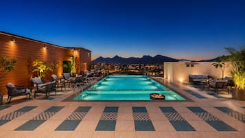 Piscine couverte