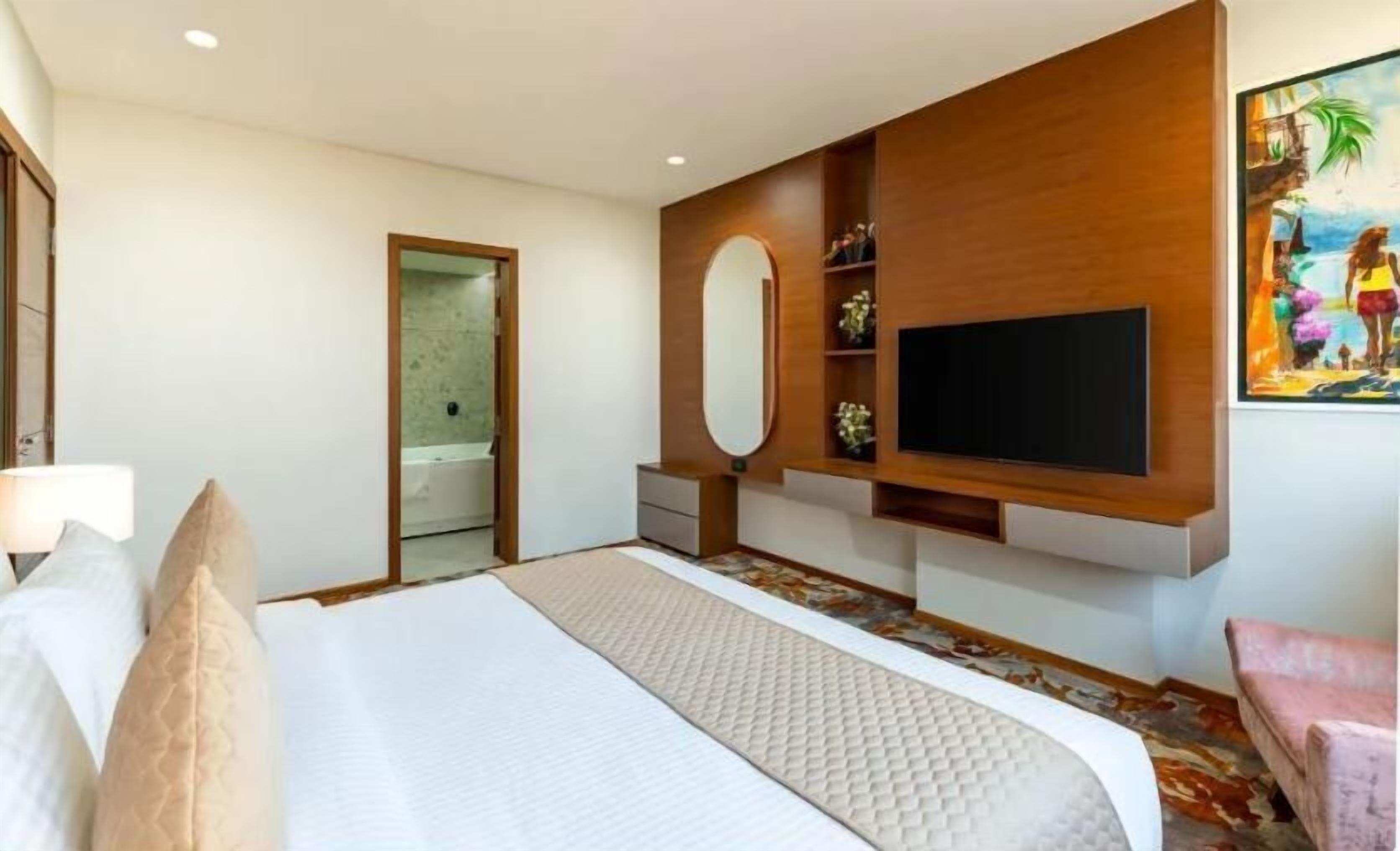 Premium bedding, memory foam beds, minibar, desk