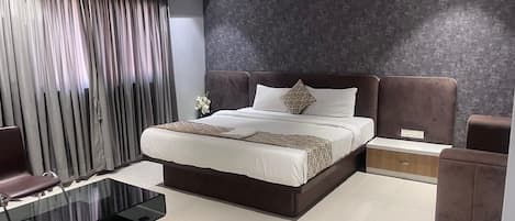Superior Room, Garden View