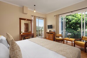 Deluxe Double Room, Balcony, Mountain View | Balcony view