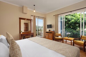 Deluxe Double Room, Balcony, Mountain View | Balcony view