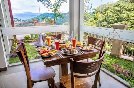 Restaurant. Cassendra Kandy