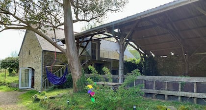 Flo's bed and breakfast, in the countryside 5 minutes from the sea.