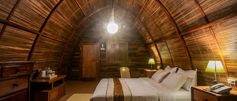 1 bedroom, desk, free WiFi