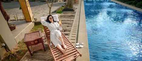 Alberca al aire libre